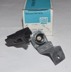 Nos 1980-85 Chevy Impala Olds D88 Pontiac Buick Cadillac B-c Trunk Lamp 20165825. Fixed Price $25.00.