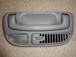 2004 Kia Sedona Second Row Rear Grab Handle W/ Light & Vent Left Side Oem. Fixed Price $15.36.