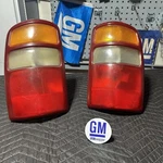 99-07 Nbs Chevy Tahoe Suburban Gmc Yukon Tail Lights Pair Oem Rh Lh Set 2. Fixed Price $69.95.