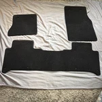 Land Rover Carpet Floor Mats Genuine Oem - 22 Black Grey. Fixed Price $120.00.
