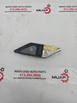 99-06 Bmw 3-SERIES E46 Rr Rh Inner Dome Map Reading Light Pillar Lamp 2JA0078770. Fixed Price $17.99.
