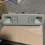 New Genuine Gmc N-lamp (16490-CT) (14/20 84407747 Oem. Fixed Price $85.00.