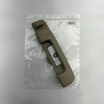 18-19 Cadillac Xts Rear Left Dome Reading Courtesy Light Lamp With Grab 84265482. Fixed Price $30.00.
